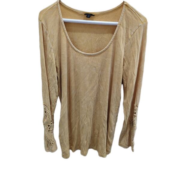 torrid Tops - Torrid women's Size 2 Yellow Faded Ribbed/Washed Look Crochet Long Sleeve Shirt
